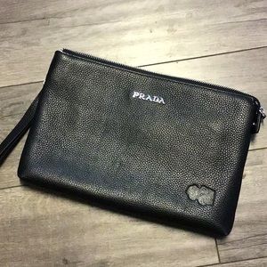 Genuine black leather wristlet slashclutchNWOT